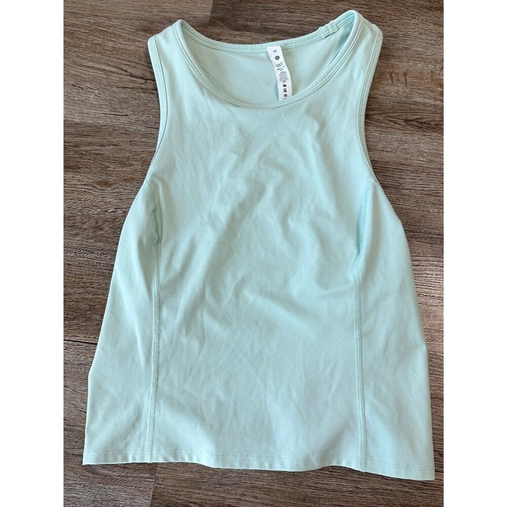 Lululemon Nulux Racerback Tank Top Size 12 Cropped Run Mint